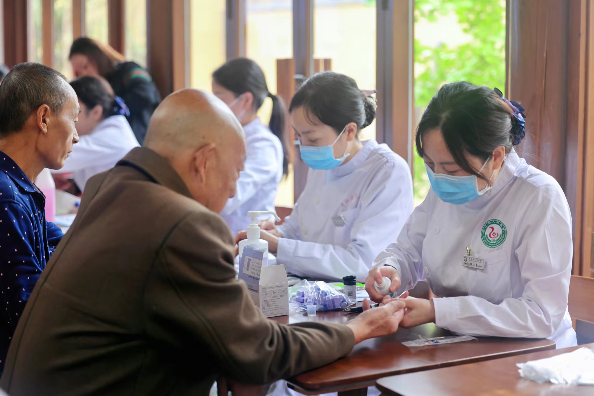 1728908033558096454.jpg 1728908033558096454.jpg